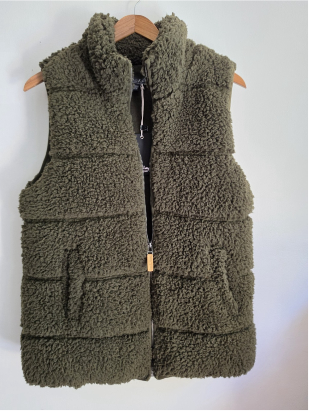 NWT PJ Salvage Cozy Cuddlers Sherpa Vest Olive Green Quilted Full Zip Medium